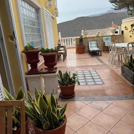 Tenerife Sur * Адехе