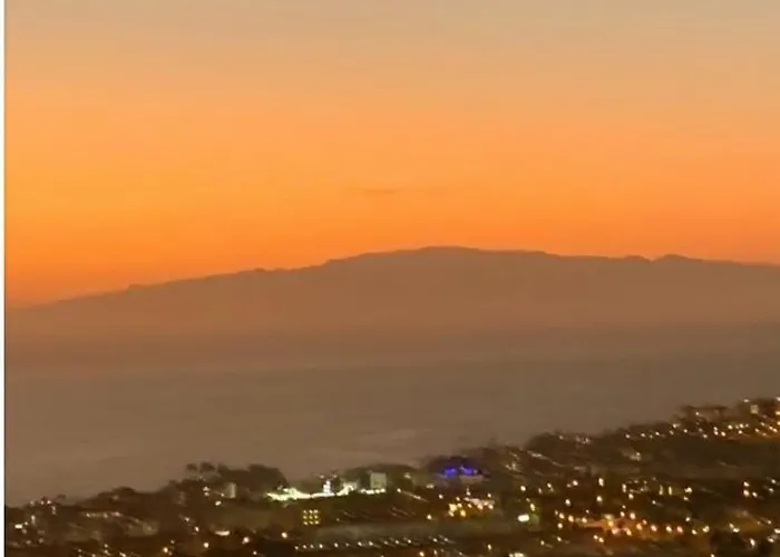 Tenerife Sur * アデヘ